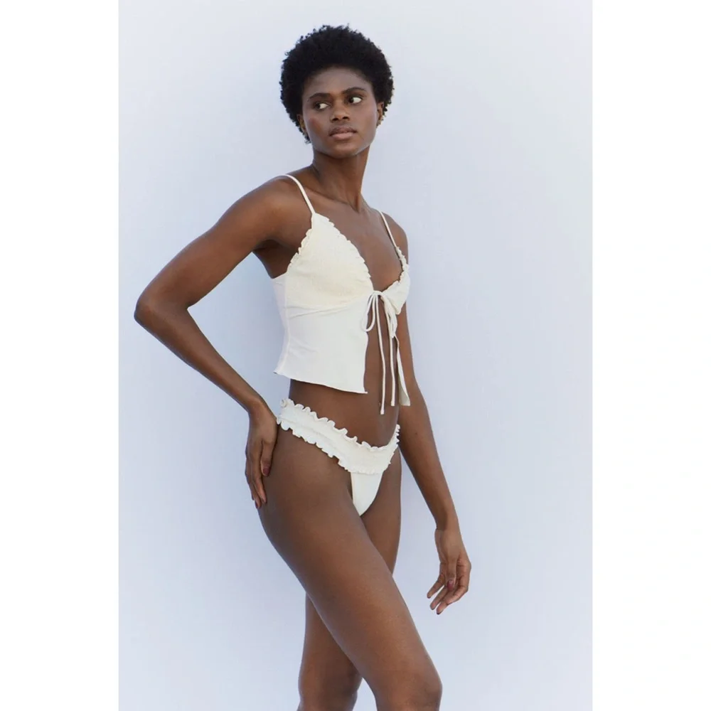 New Frankie’s Bikinis Sofia Ruffle Thong Bikini Bottom Size Large